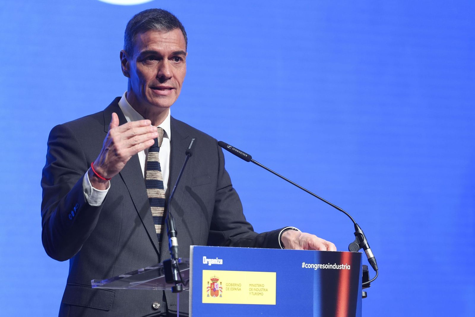 El presidente del Gobierno, Pedro Sánchez, este jueves en su intervención en la clausura del Congreso Nacional de Industria, en Bilbao.