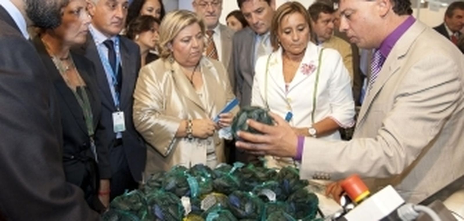 La feria de la pesca andaluza se afianza y da impulso al sector