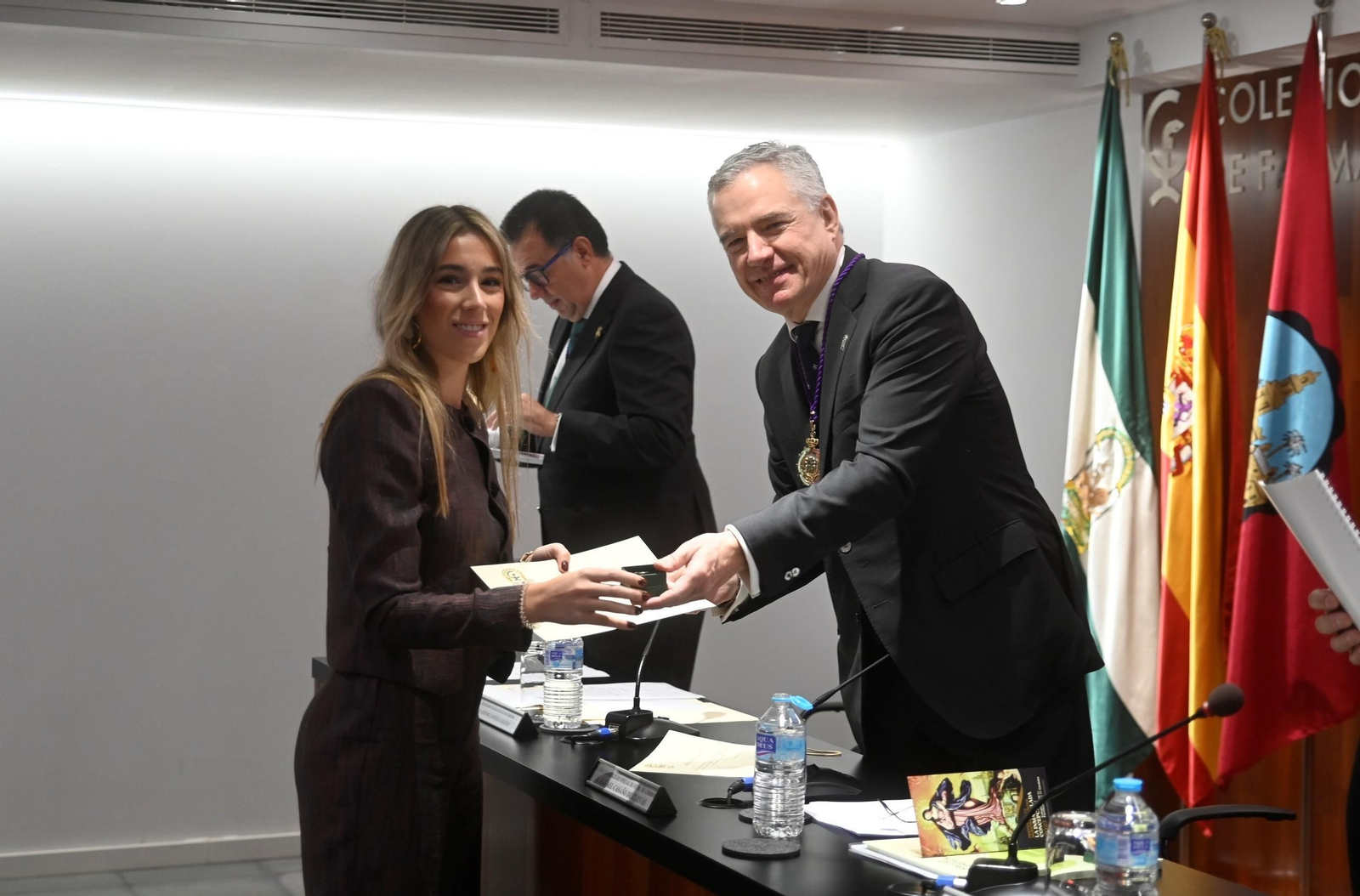 El Colegio de Farmacéuticos de Córdoba celebra la festividad de su patrona, la Inmaculada, en imágenes