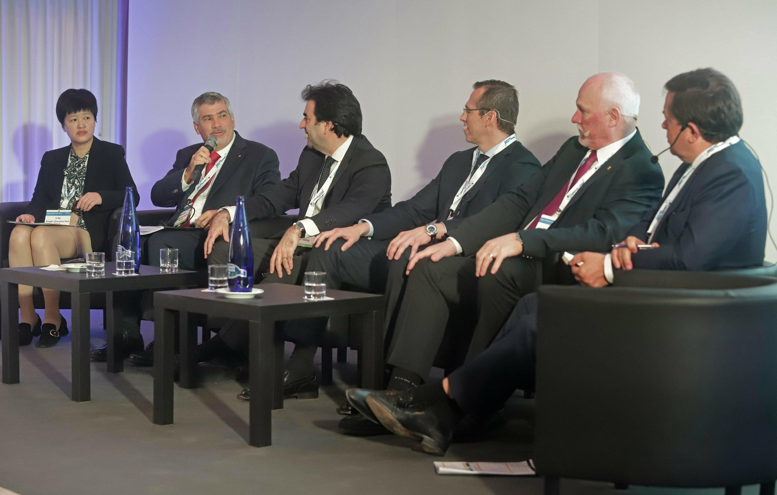 Primera mesa redonda de la conferencia Argus Bunker Fuels 2019, en Los Barrios