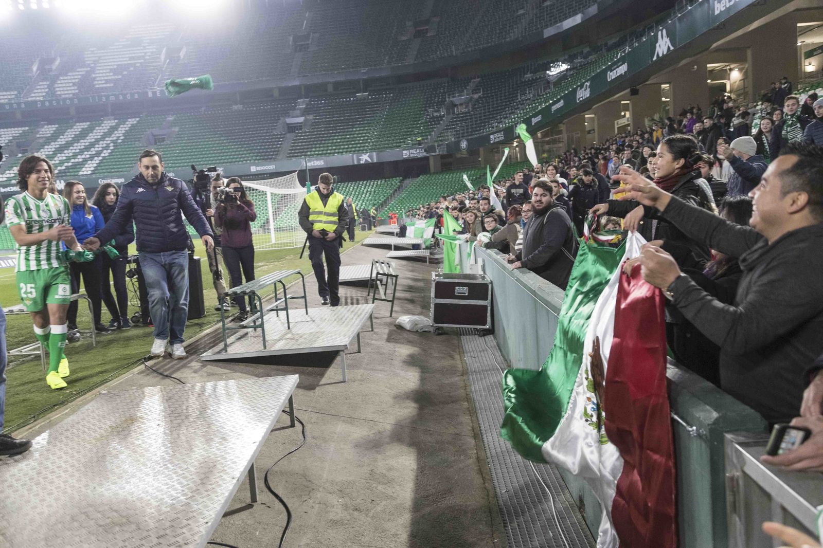 Las imágenes de la presentación de Lainez