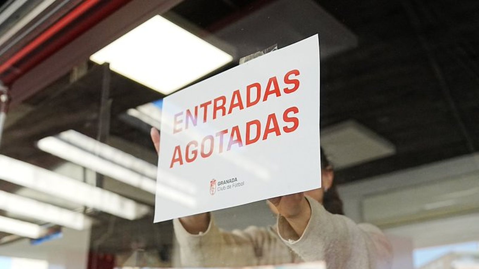 Así anunció el Granada CF que no quedan entradas disponibles