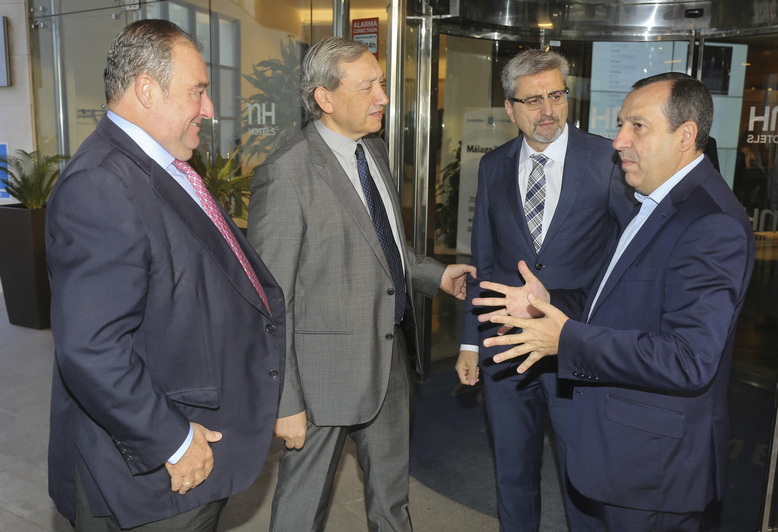 Desayuno informativo del Grupo Joly con el delegado del Gobierno en Andalucía