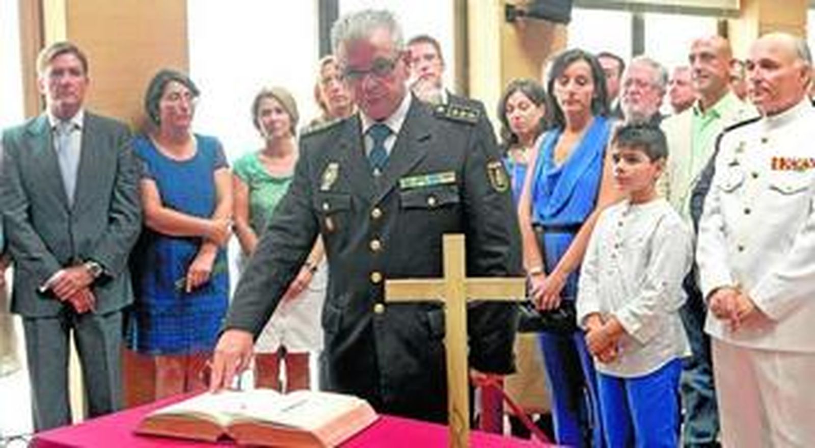 Manuel Bouzas en el momento en que juró su cargo en septiembre de 2013.