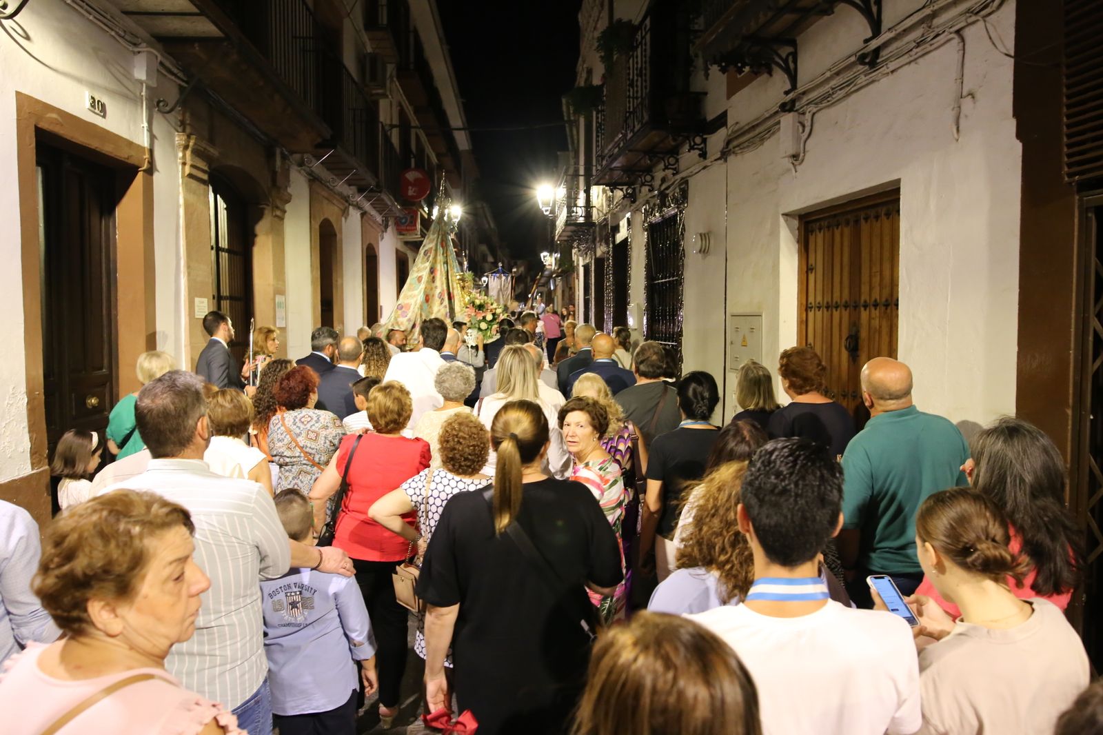 La procesión de la virgen de la Fuensanta en Montoro, en imágenes
