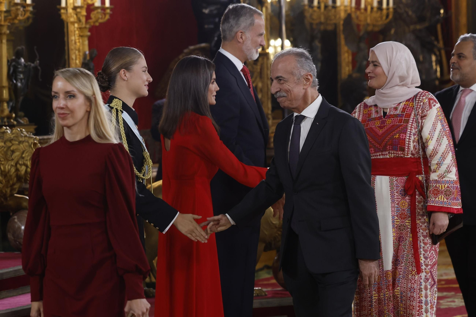 Las imágenes de la recepción de la Fiesta Nacional en el Palacio Real
