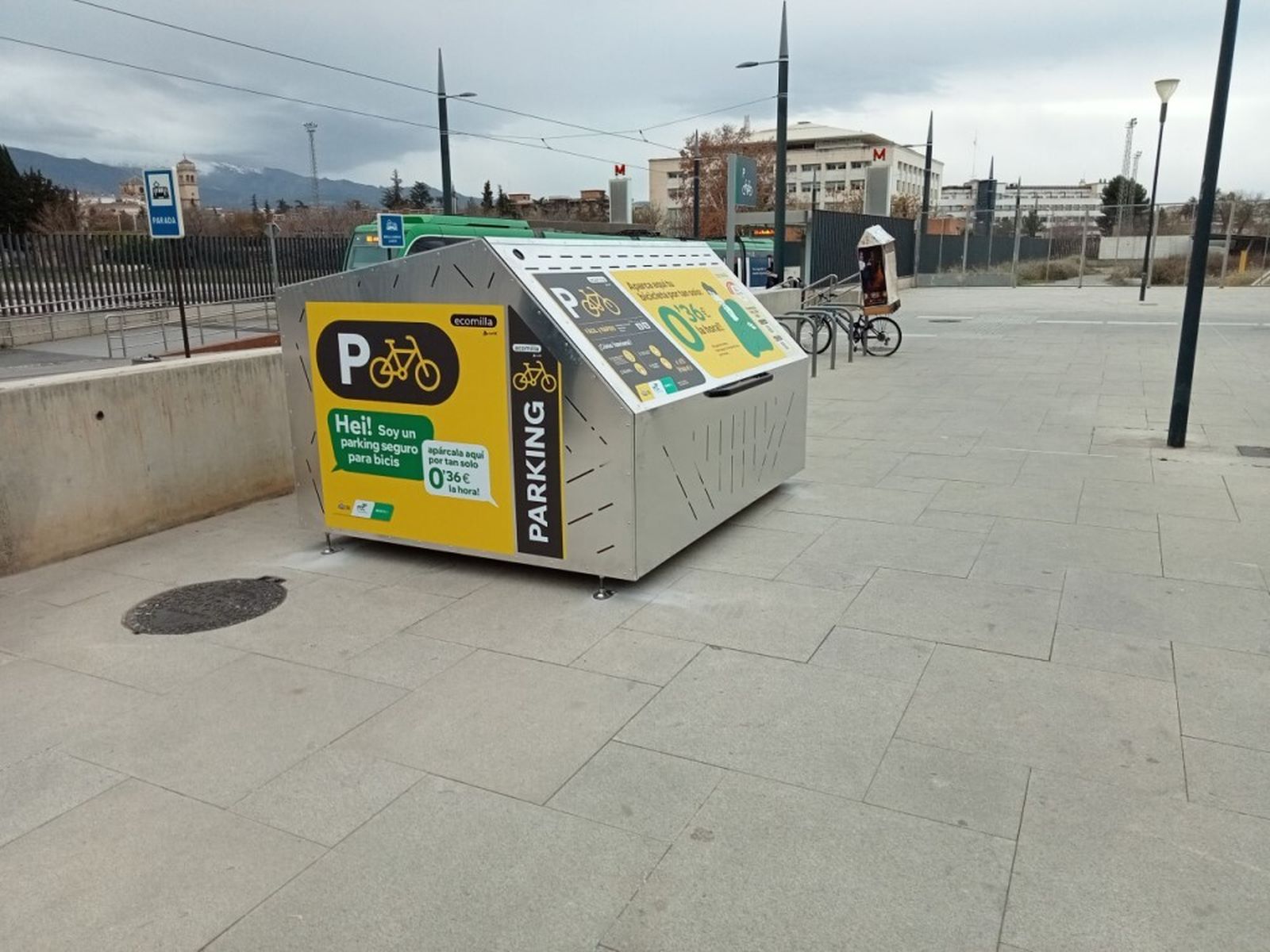 Nuevo aparcamiento de bicicletas de la estación de Granada