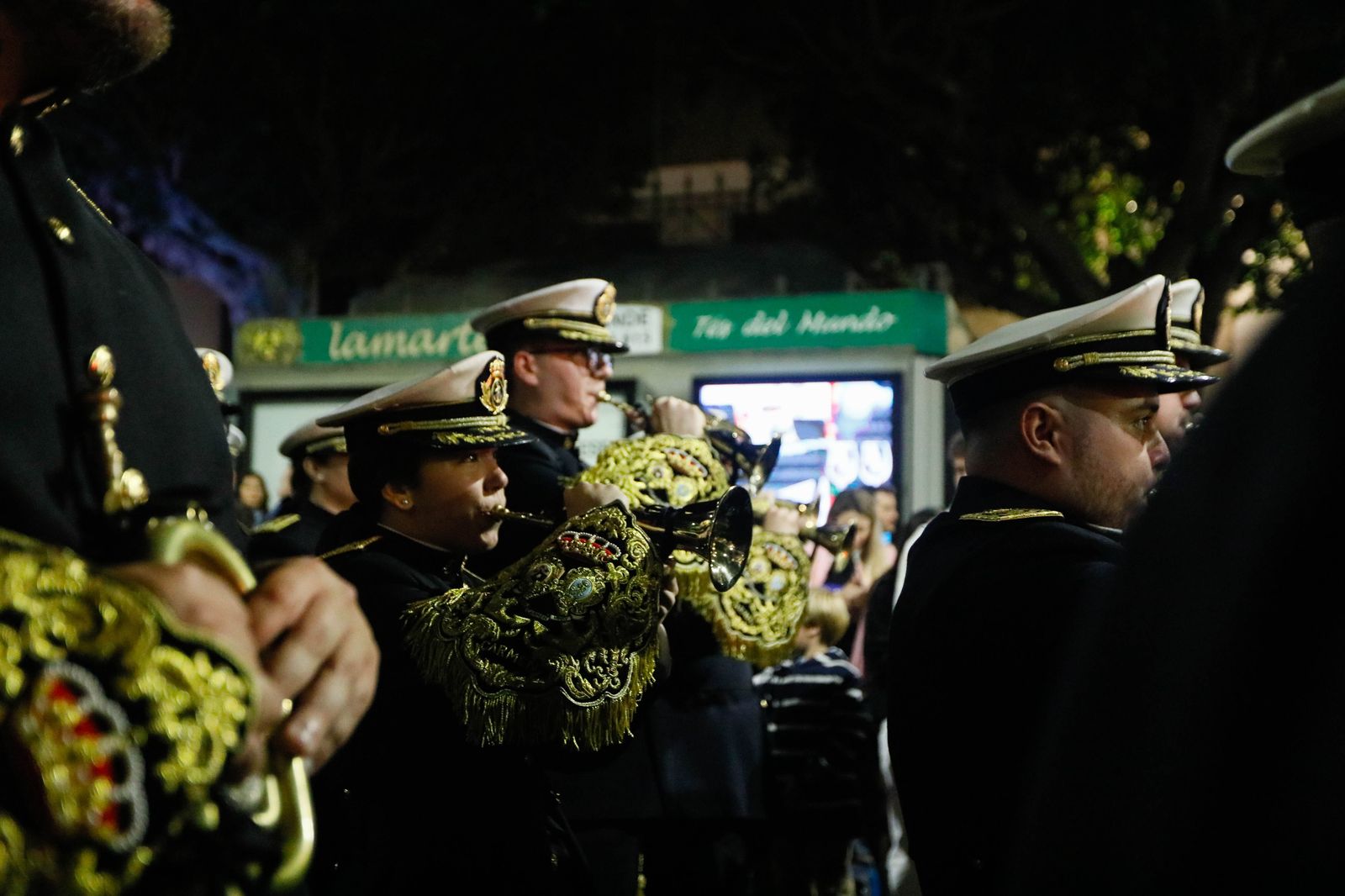 Te contamos en imágenes la Santa Cena tras la lluvia en la ciudad