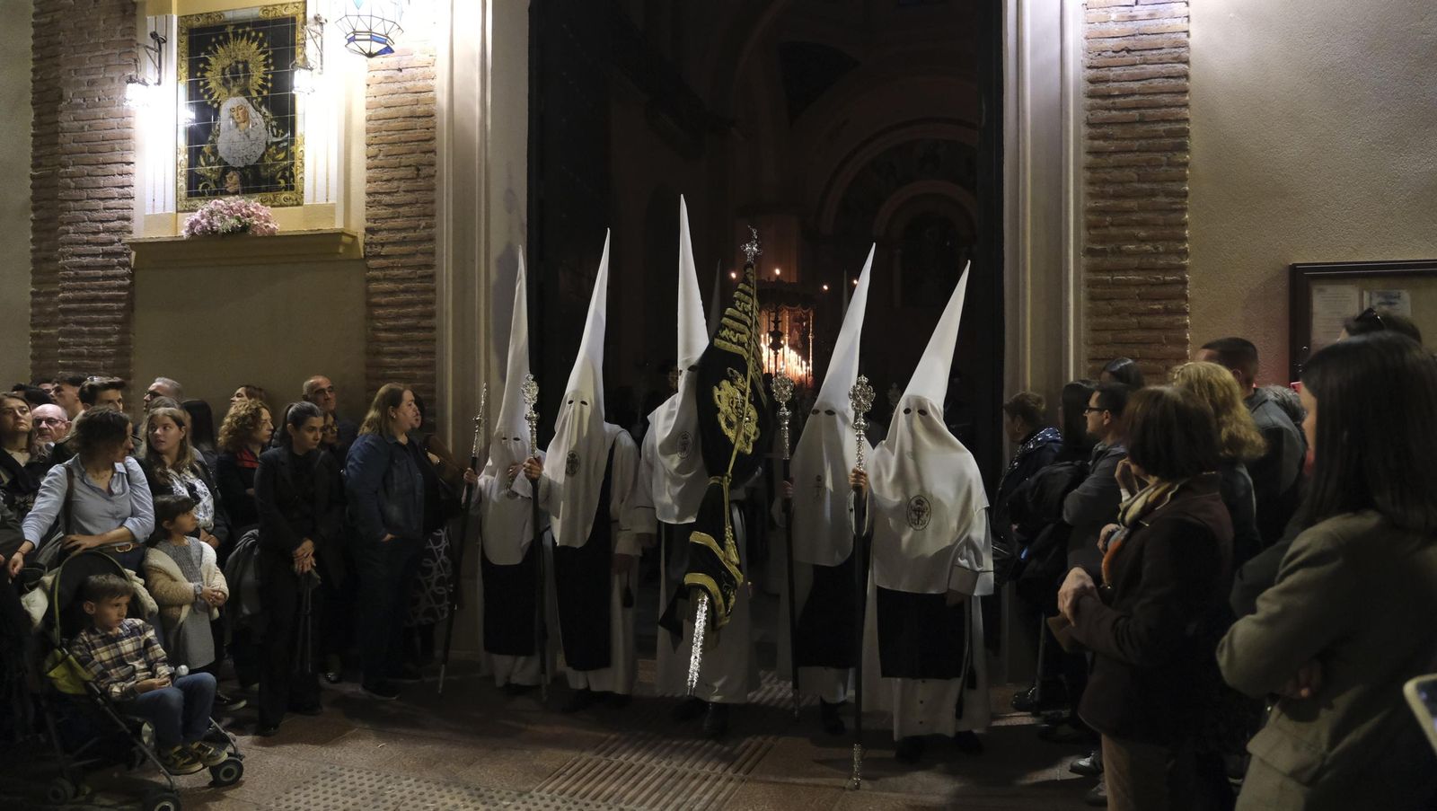 Silencio en la Semana Santa de Almería 2025