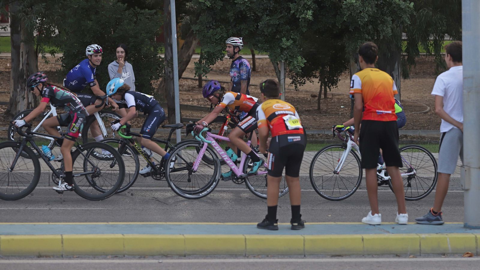 Fotos de la XI Clásica Ciudad de Algeciras de Ciclismo