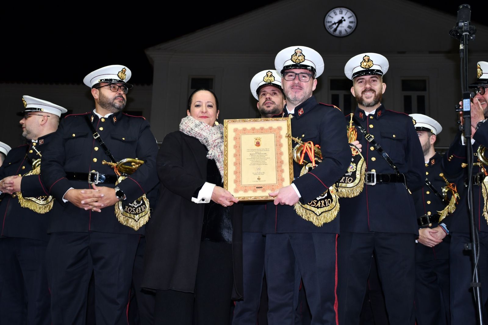 Un concierto de marchas procesionales llena Plaza de las Constituciones de San Roque