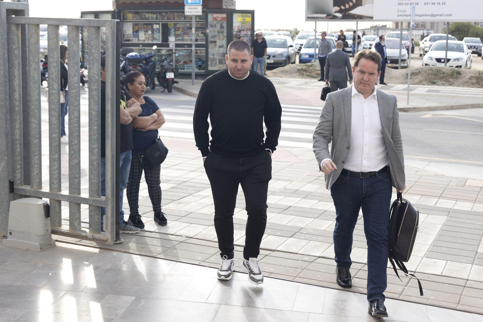 El exjugador del Málaga Koke, a su llegada este lunes al juicio en la Ciudad de la Justicia de Málaga.