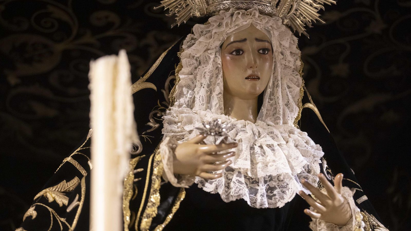 María Santísima en su Soledad Coronada