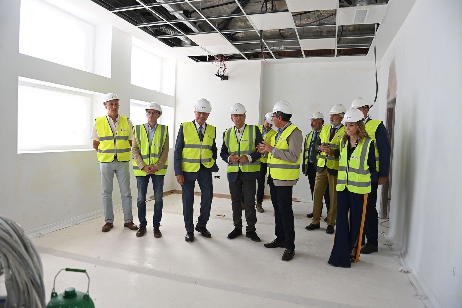 Visita del consejero Antonio Sanz este jueves a la nueva sede del 112.