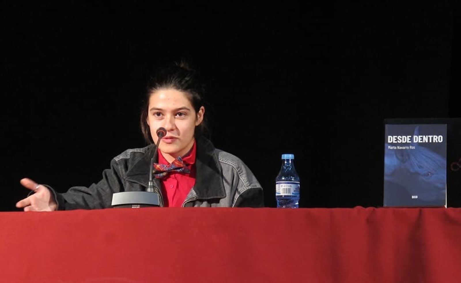 María Navarro presenta ‘Desde dentro’, finalista del Premio Planeta 2020