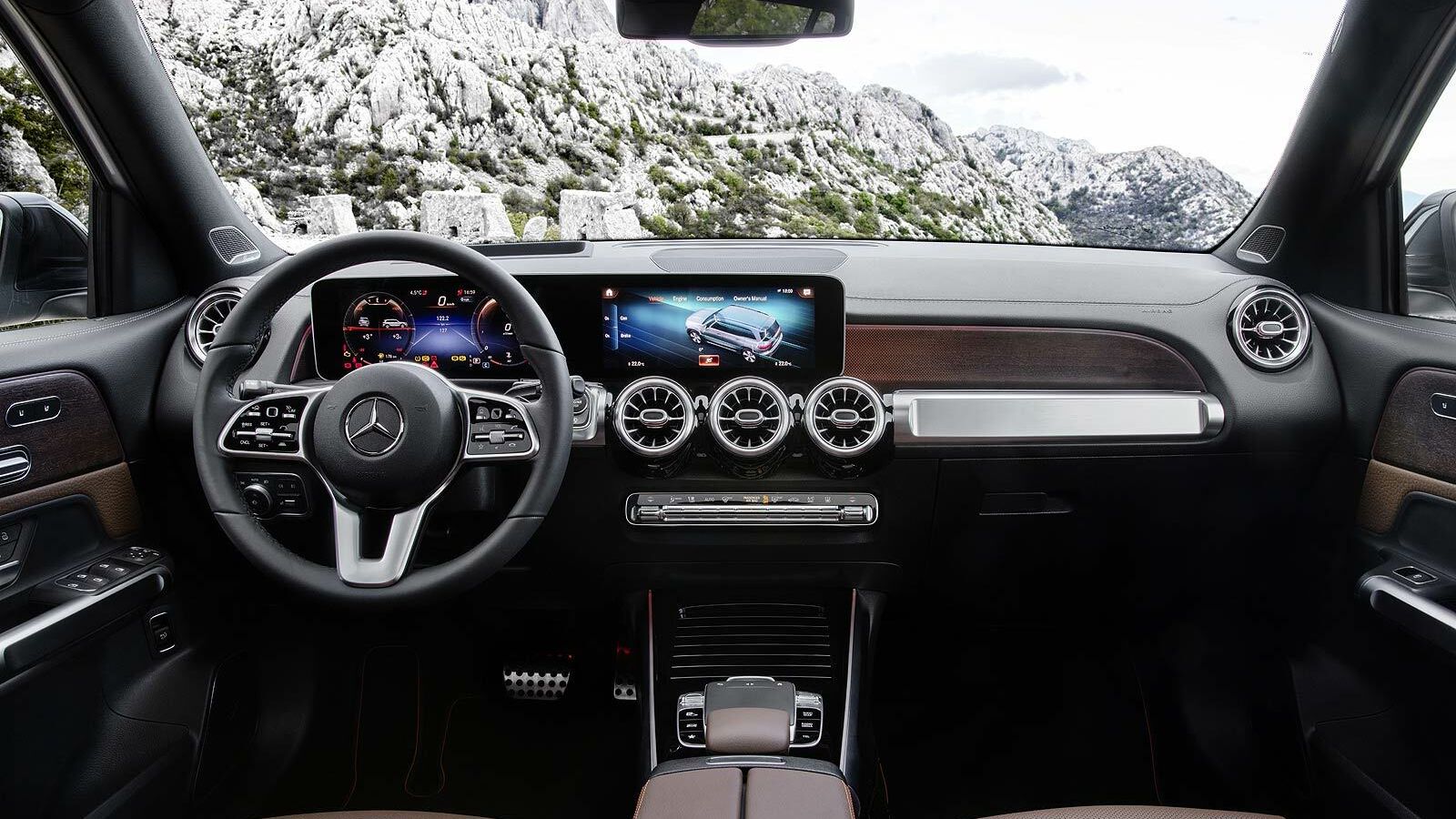 El interior destaca por su cuadro digital.