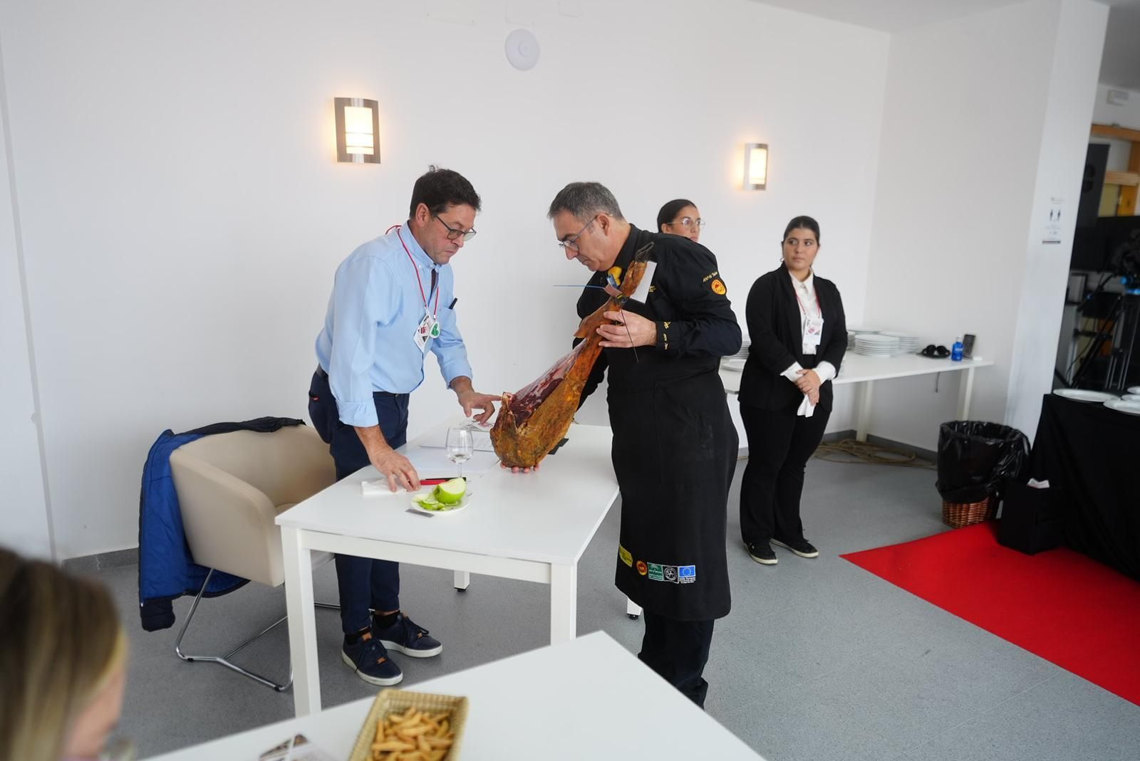 El concurso al mejor jamón de Los Pedroches, en imágenes
