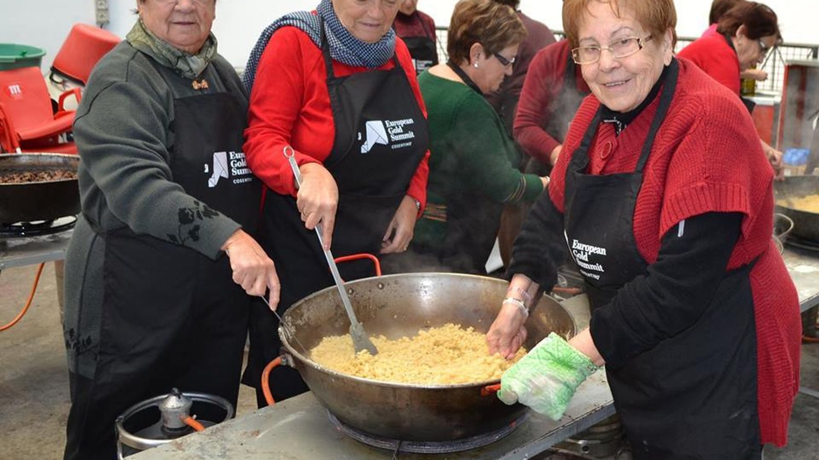 Elaboración de las migas populares.