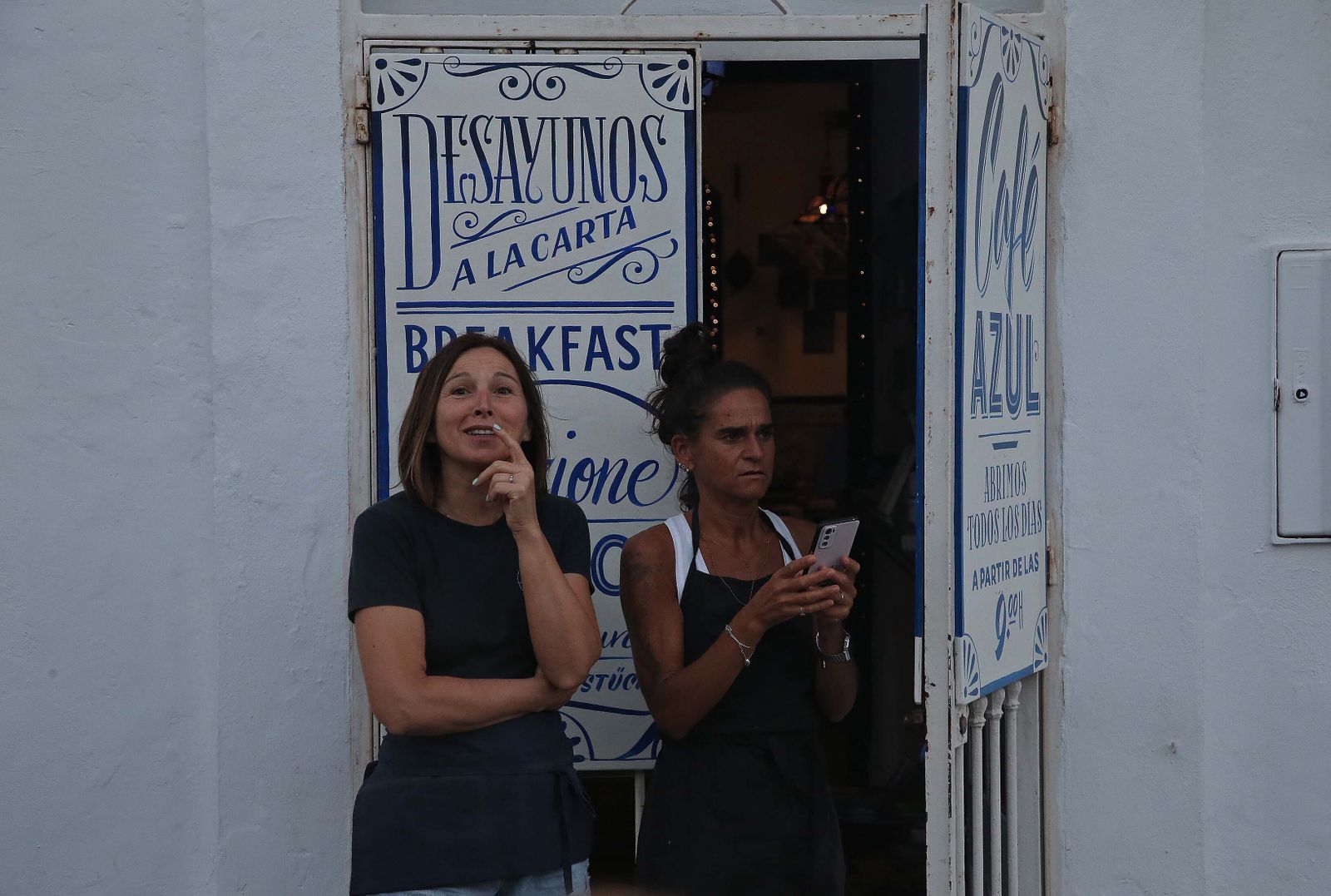 El regreso a su templo de la Virgen de la Luz de Tarifa, en imágenes