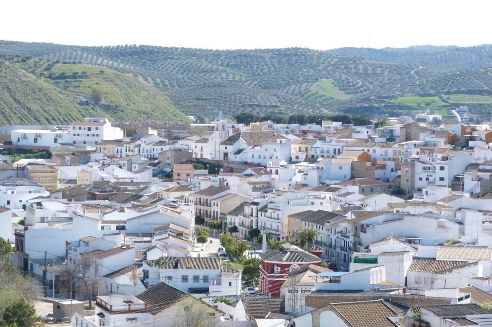 Vista panorámica del municipio de Badolatosa.