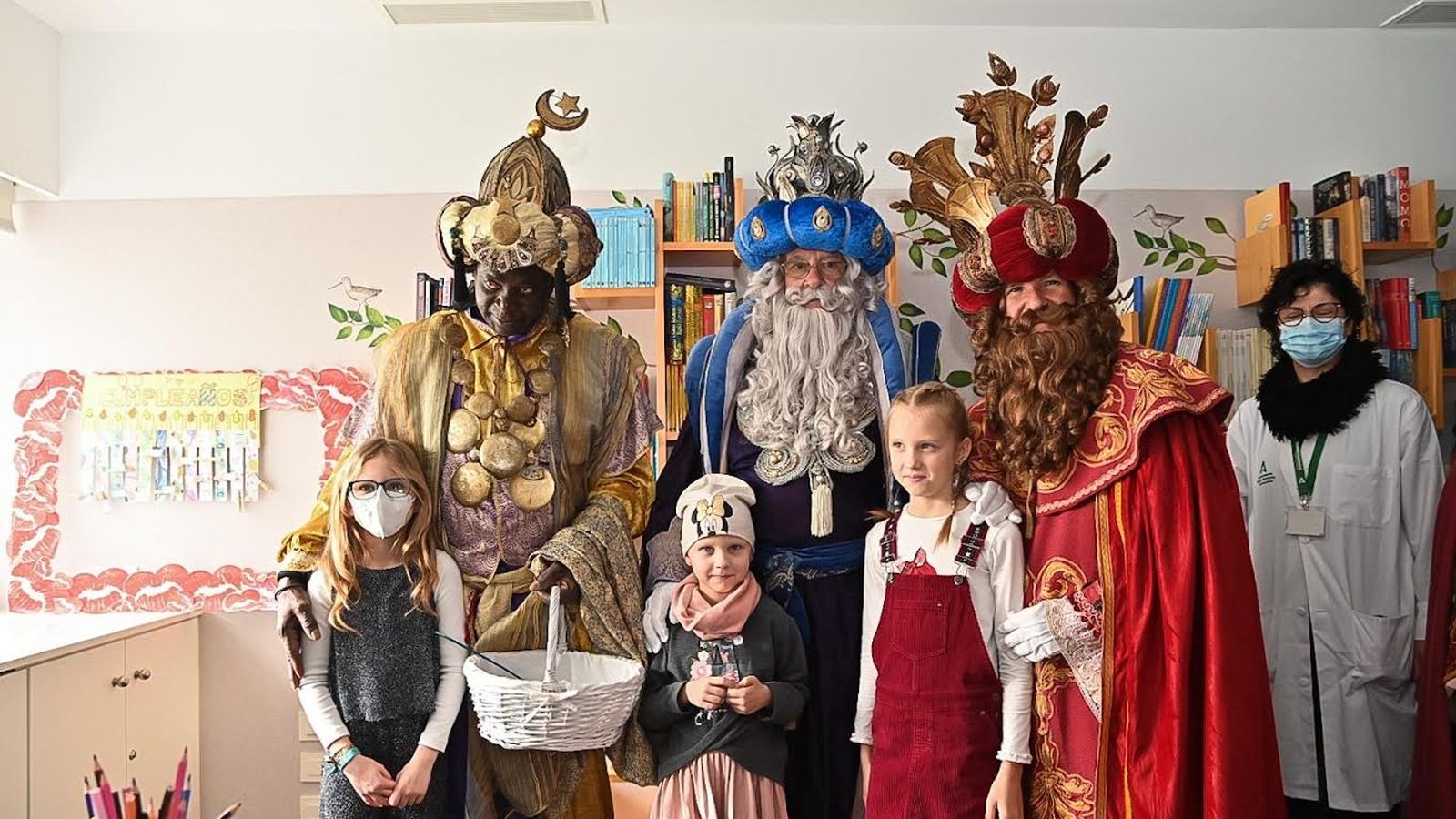 Los Reyes Magos, en el Hospital de Torrecárdenas
