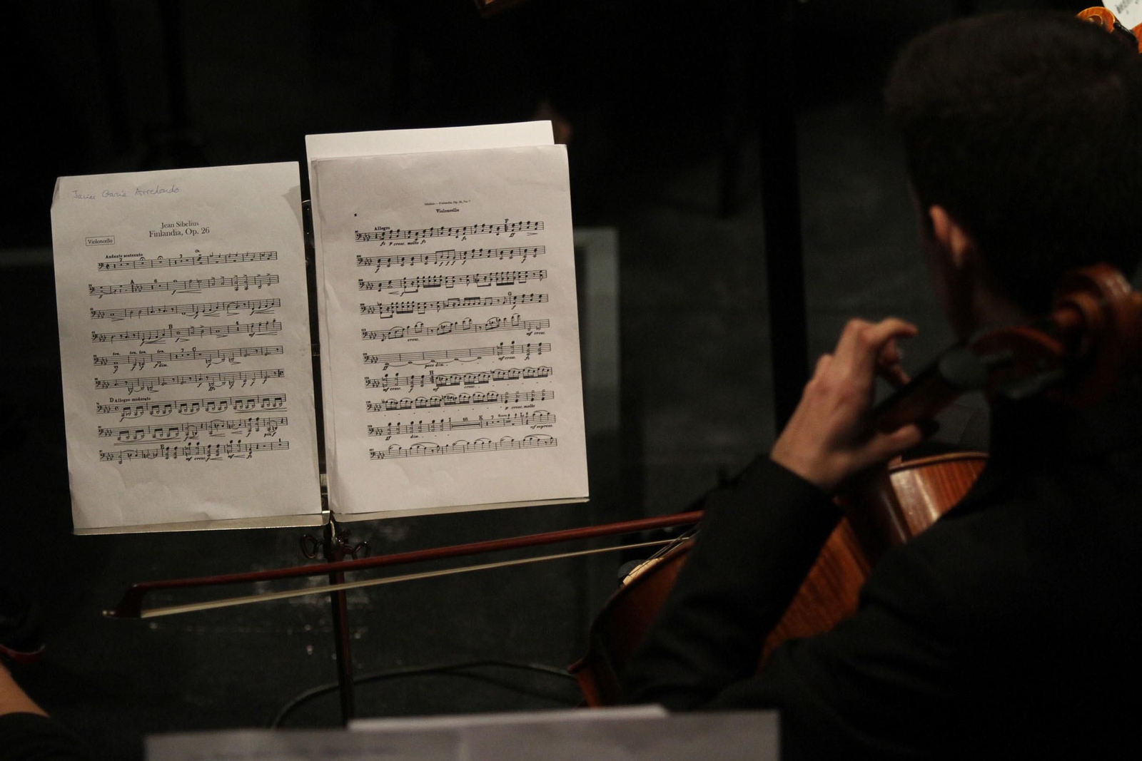 La Asociación de Industrias Químicas, Básicas y Energéticas de Huelva (Aiqbe) organiza un concierto que corre a cargo de la Orquesta Sinfónica del Conservatorio Profesional de Música de Huelva 'Javier Perianes'