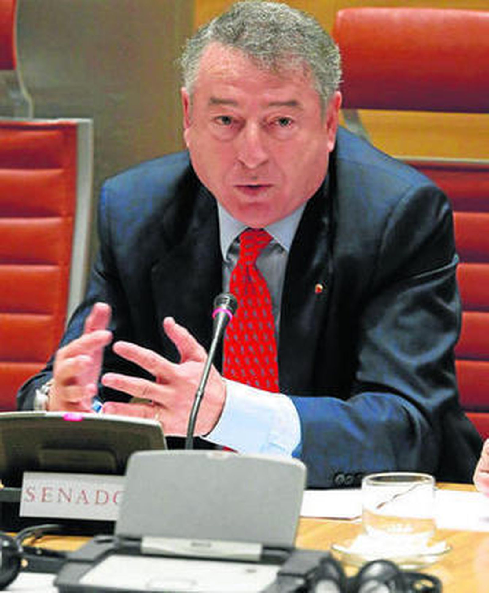El presidente de RTVE, José Antonio Sánchez, ante el Senado.