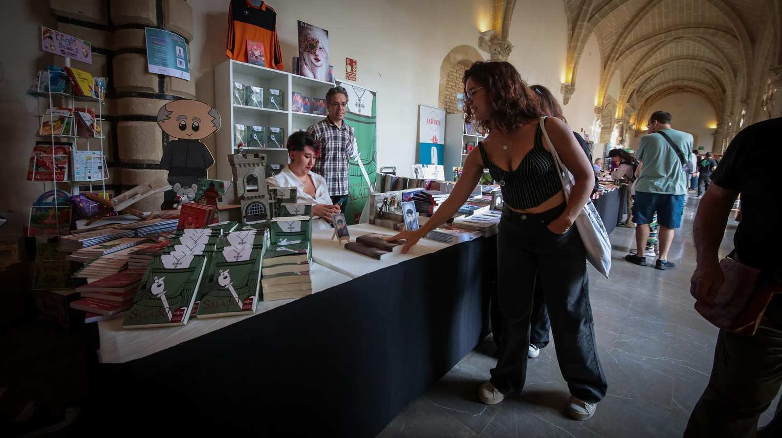 Imágenes del primer día de la Feria del Libro de Jerez