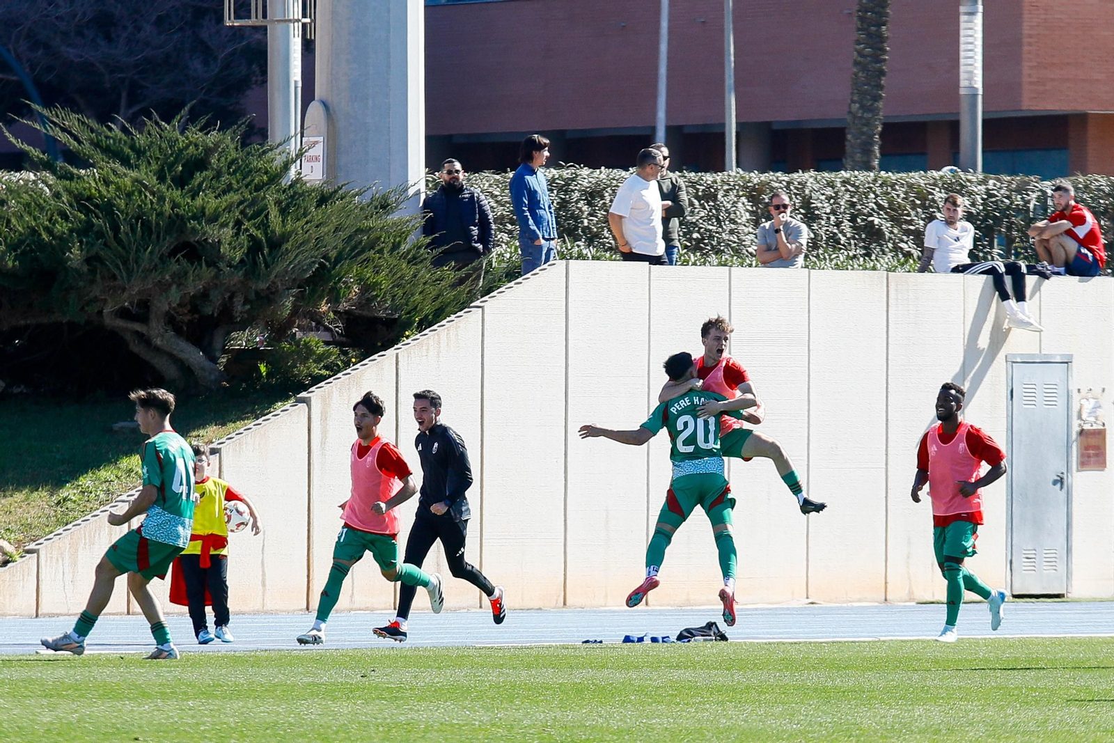 Las imágenes de Segunda RFEF entre Almeria B y recreativo de Granada