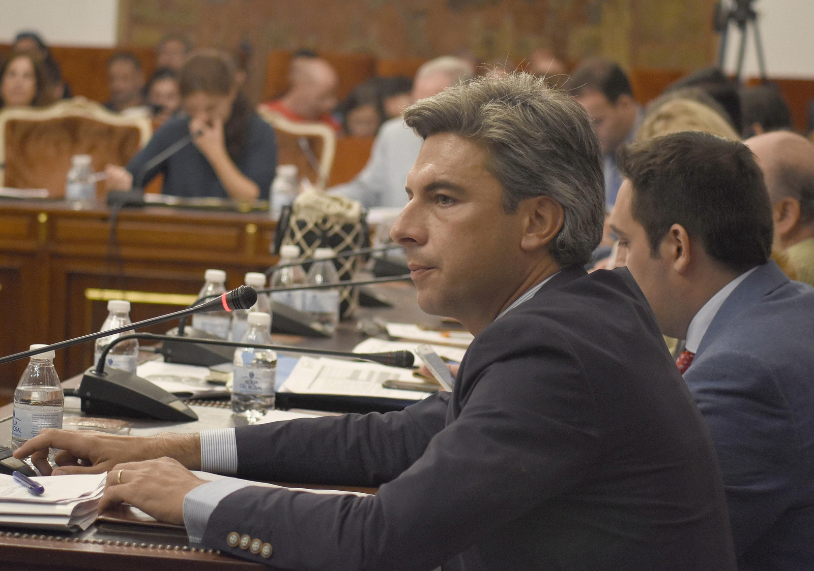 Andrés Lorite, durante un Pleno en el palacio de la Merced.