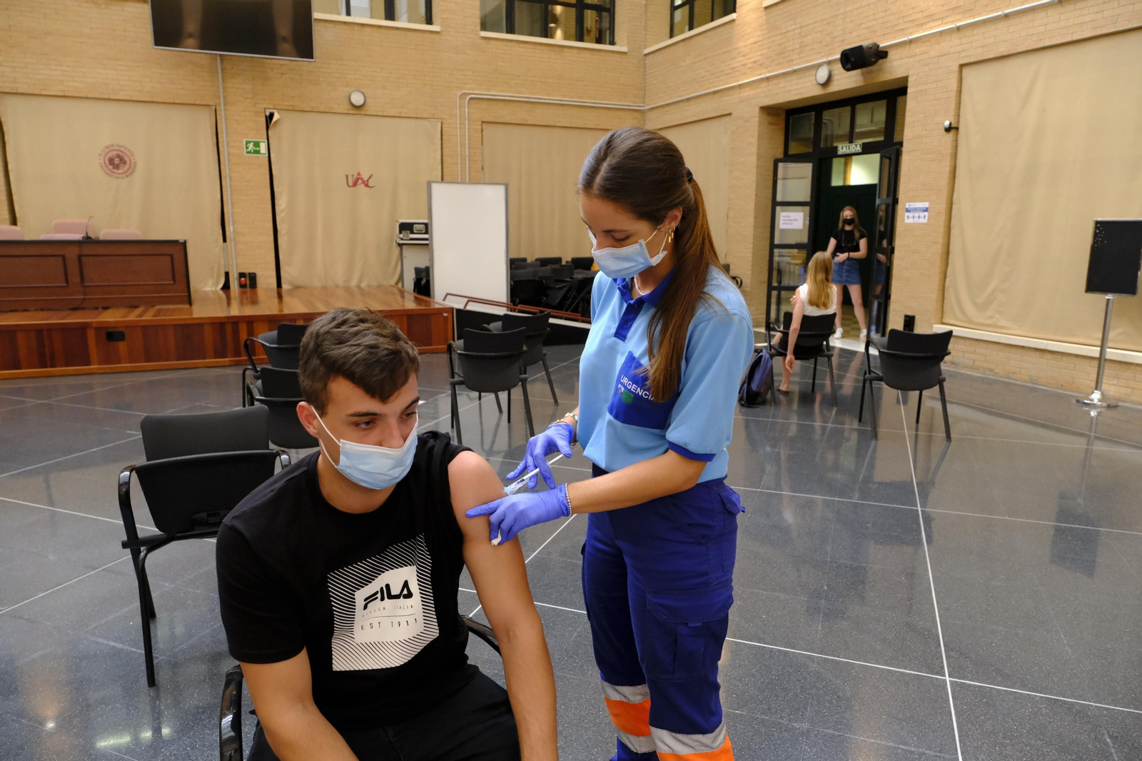 El campus de la UAL se convierte en punto de vacunación contra la COVID.