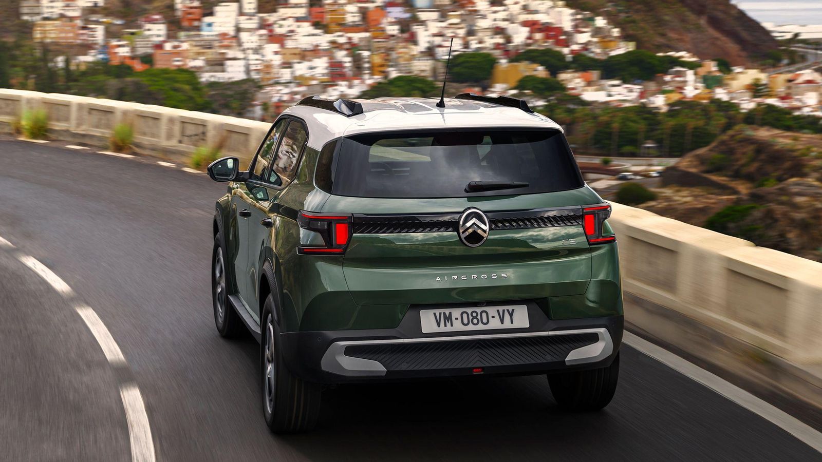 Cuando menos, la gama estará compuesta por dos motores de gasolina, con o sin microhibridación; así como con dos versiones eléctricas.