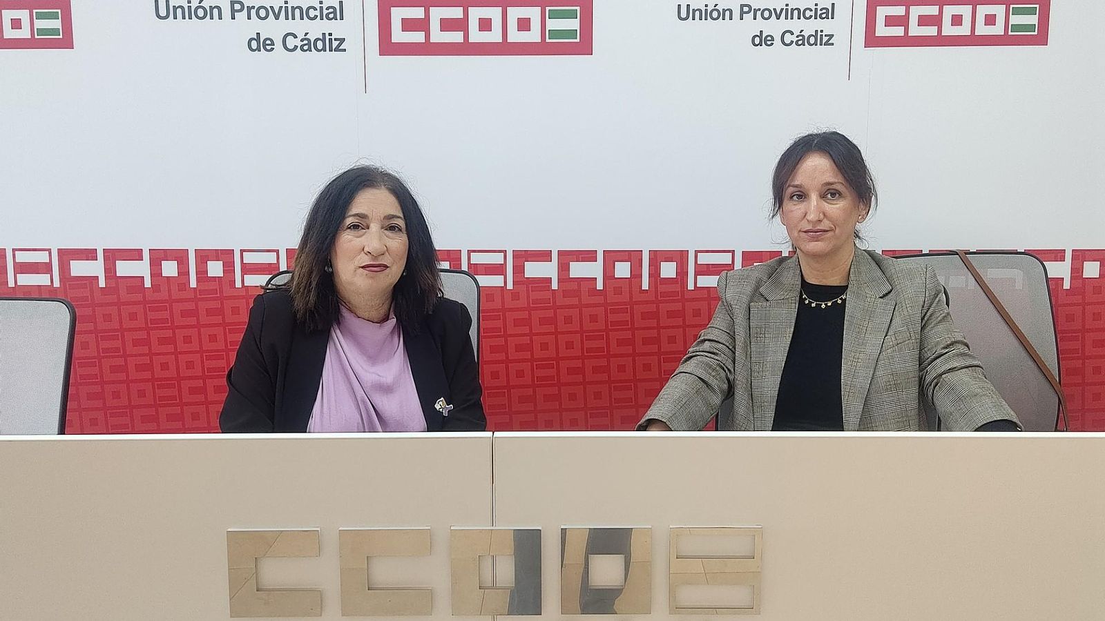 Las representantes de CCOO durante la presentación del informe del 25-N de 2024 en Cádiz. Las representantes de CCOO durante la presentación del informe del 25-N de 2024 en Cádiz.