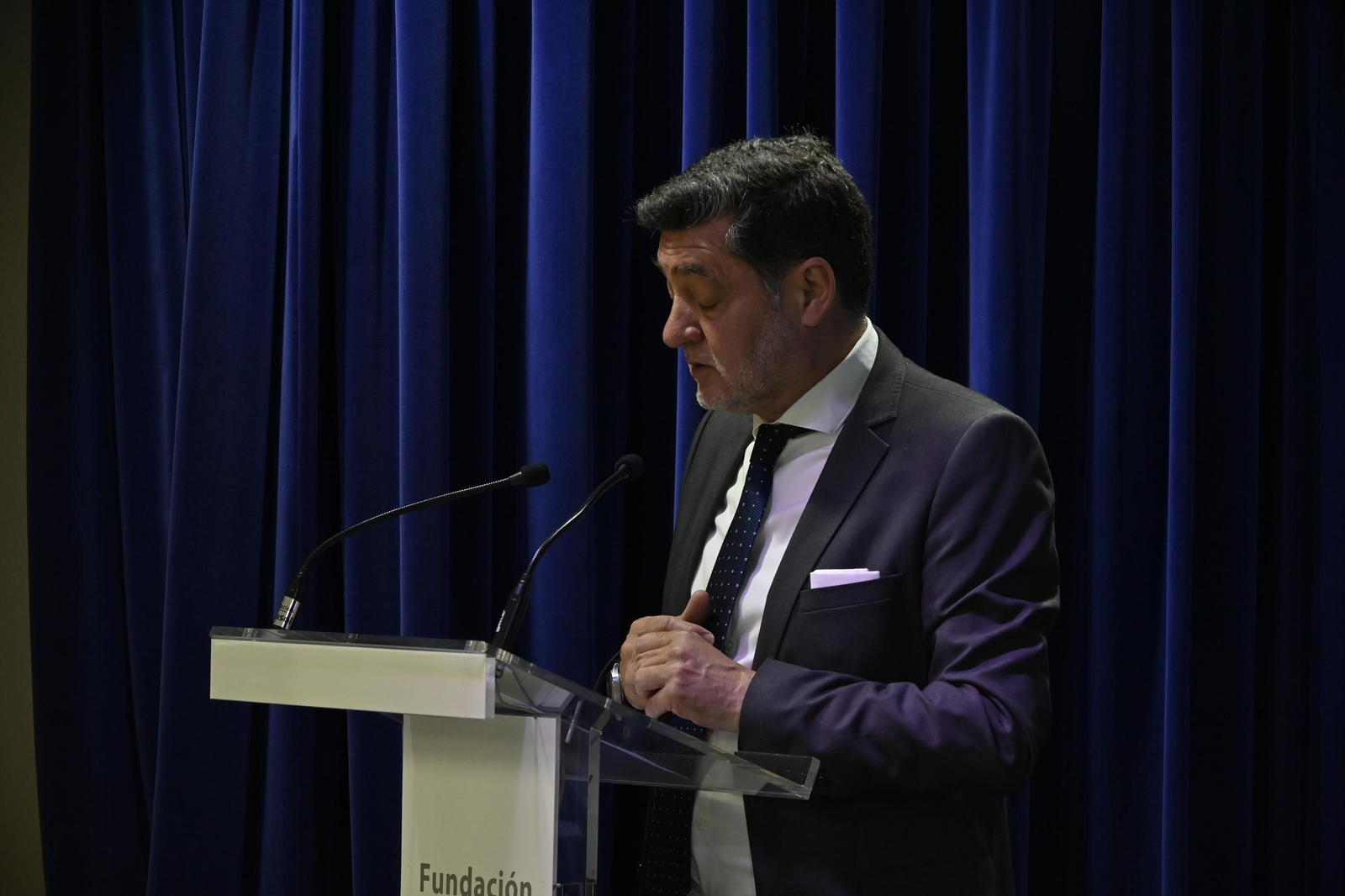 Entrega del Premio Gota a Gota a las Hermanas de la Cruz, en imágenes