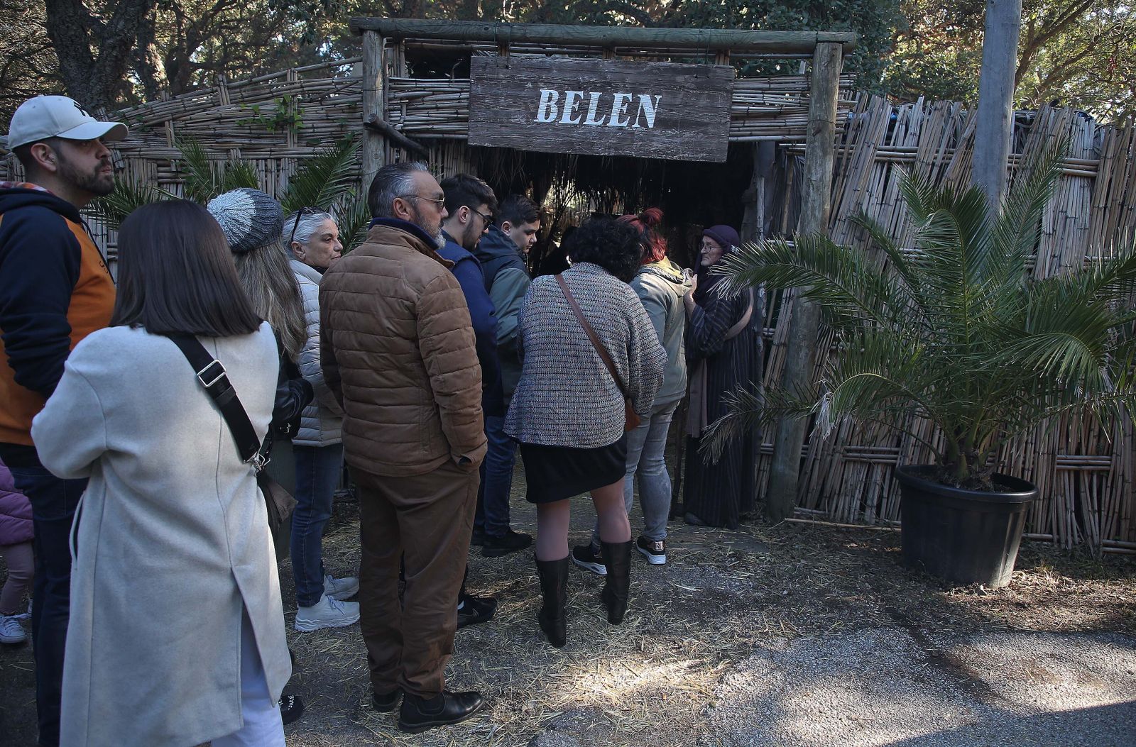 La inauguración del Belén Viviente de Pelayo, en imágenes