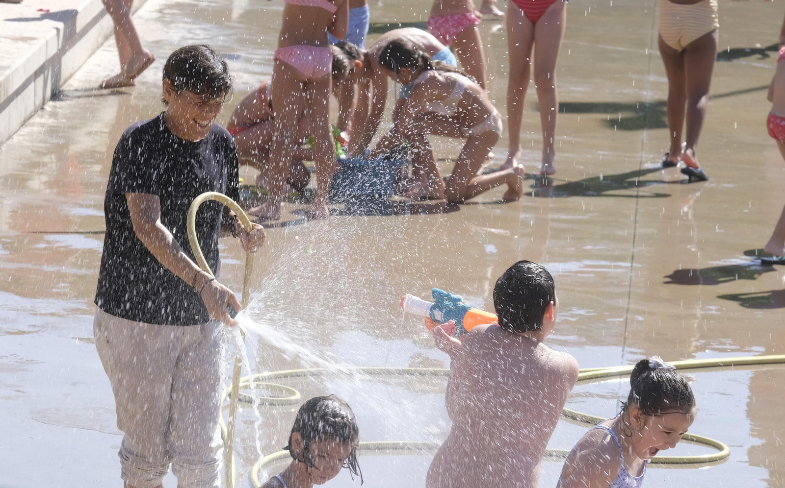 ¡Por fin vacaciones! Las mejores fotografías del último día de colegio en Córdoba