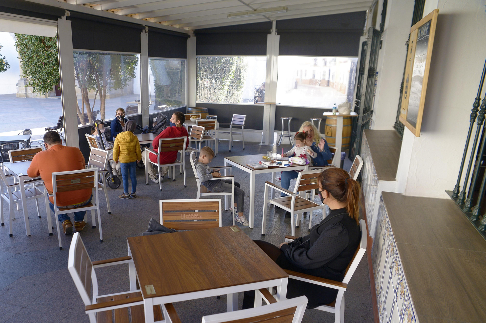 Fotos de ambiente en las calles y plazas de Los Barrios