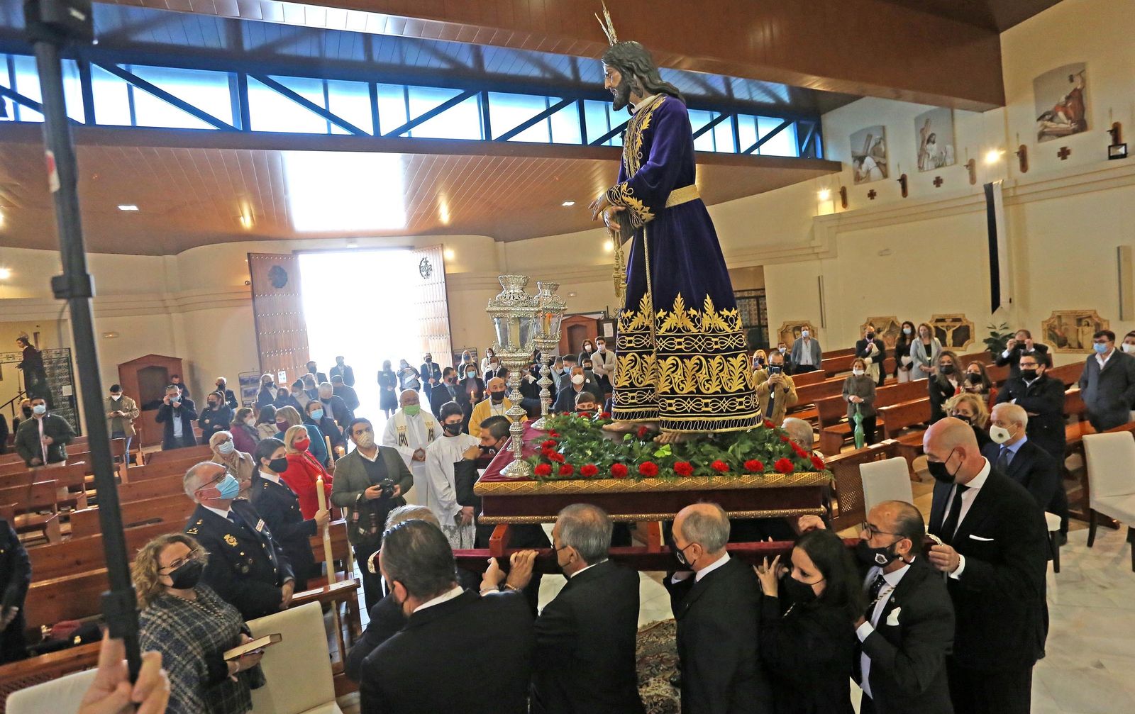 Imágenes de la vuelta del Señor de la Redención al Santuario de María Auxiliadora