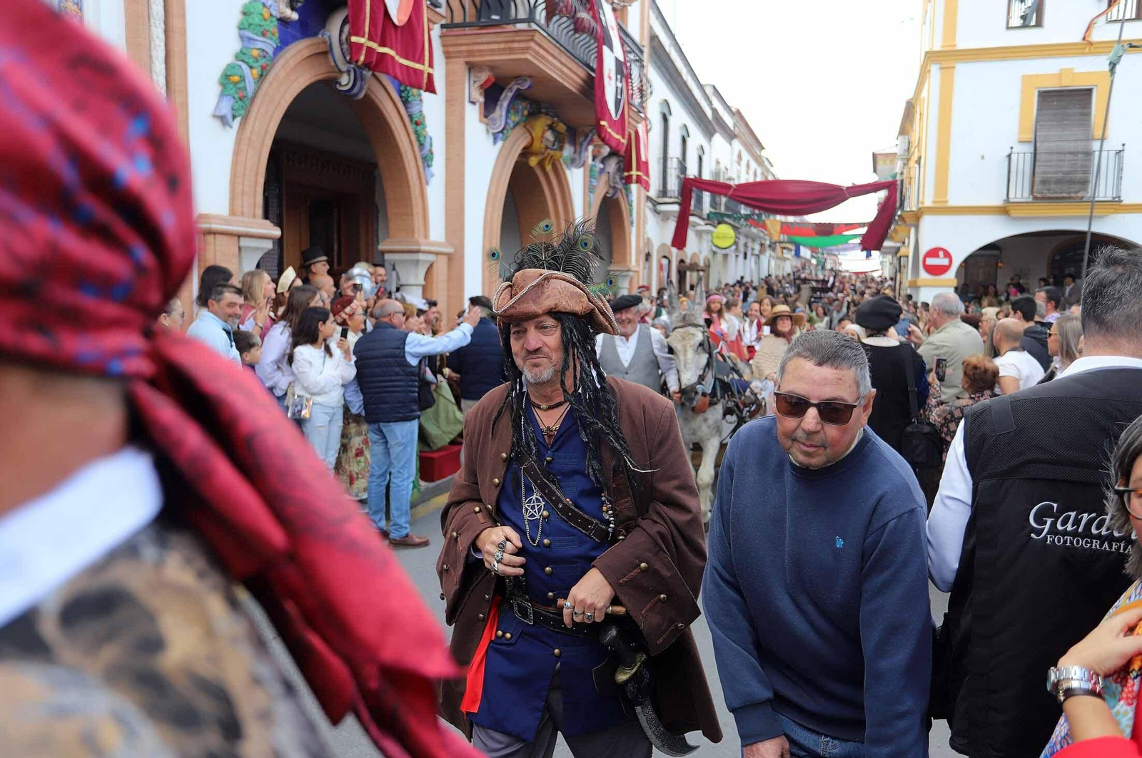 Imágenes del gran ambiente en la Feria Medieval de Palos de la Frontera, Huelva