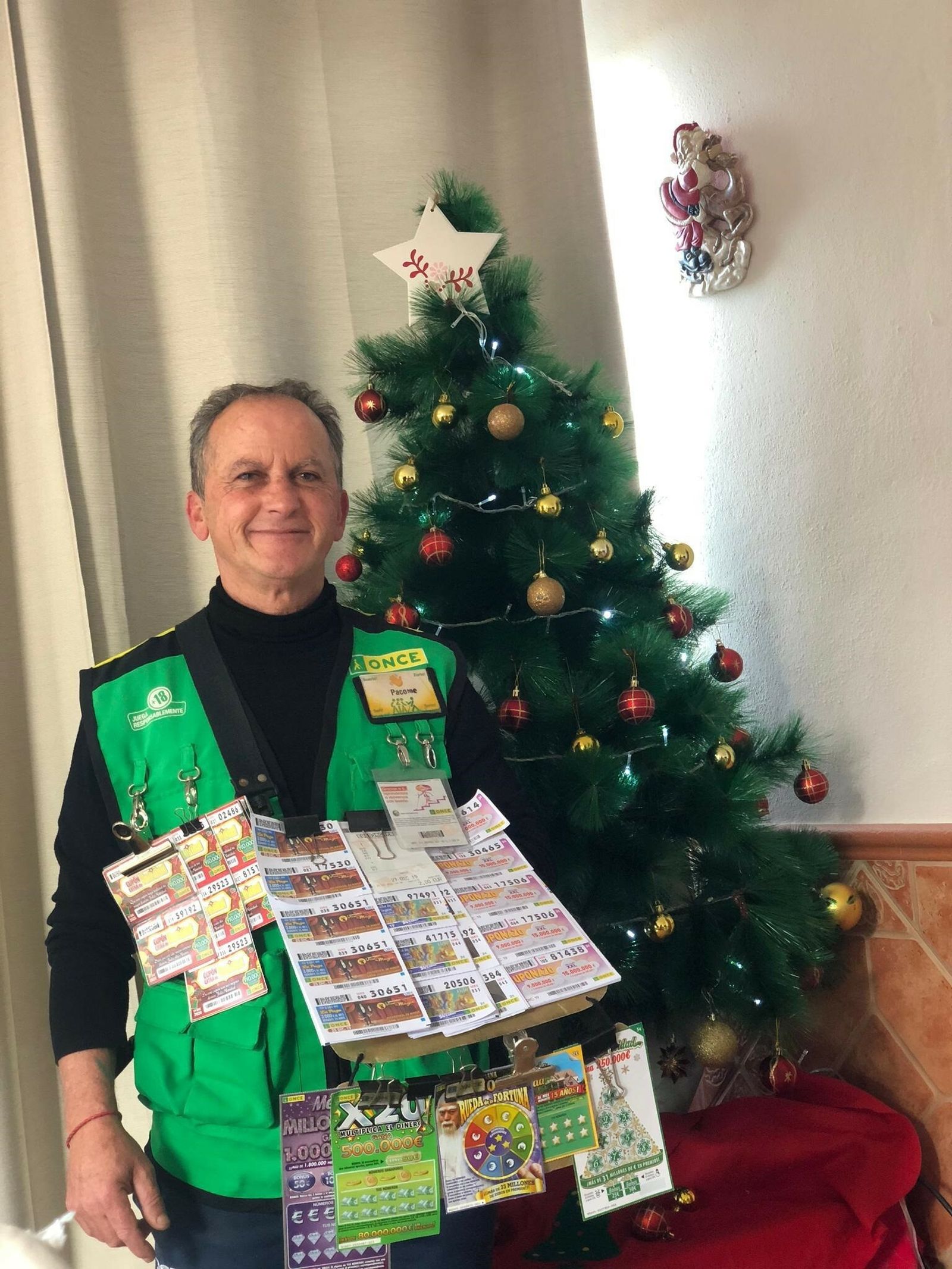 El vendedor Francisco Fernández.