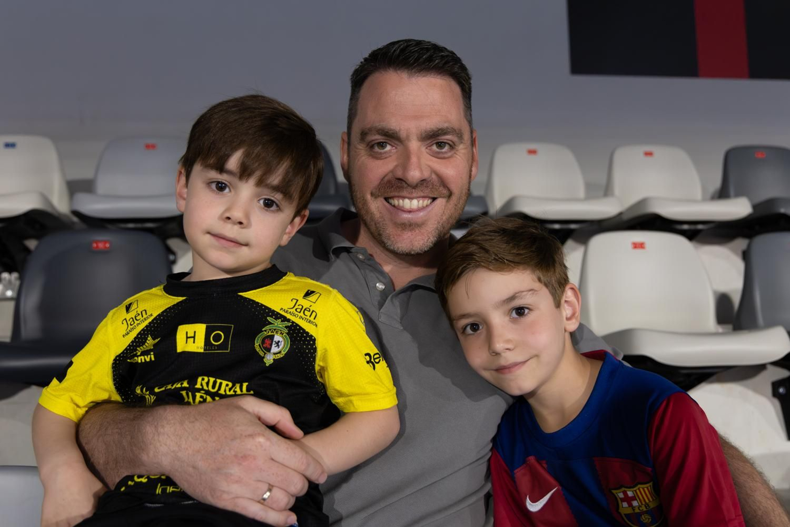 En imágenes: ¿Estuviste en el Olivo Arena ante el Mallorca Palma Futsal? ¡Encuéntrate¡