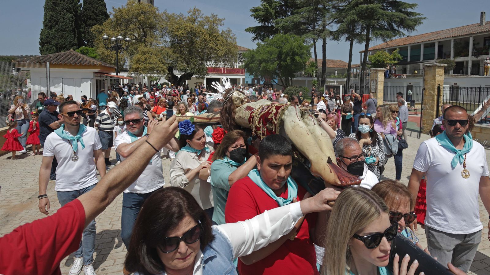 Fotos de la romería del Cristo de la Almoraima en Castellar