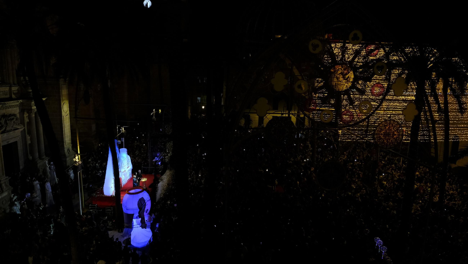 Las mejores imágenes del encendido navideño en Almería