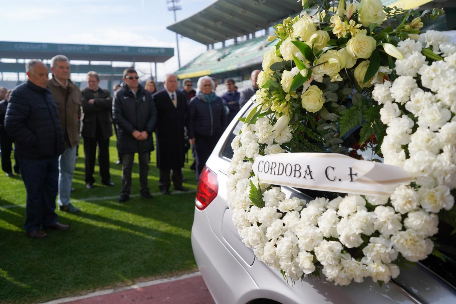 El último adiós a José Luis Navarro en El Arcángel