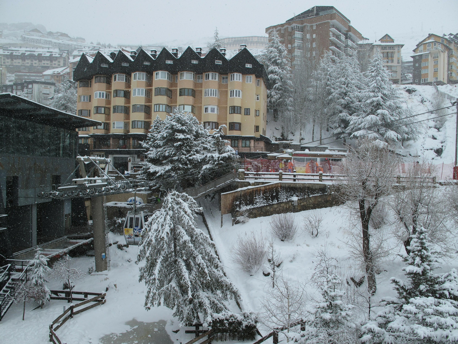 Todas las imágenes del paso del temporal por Granada
