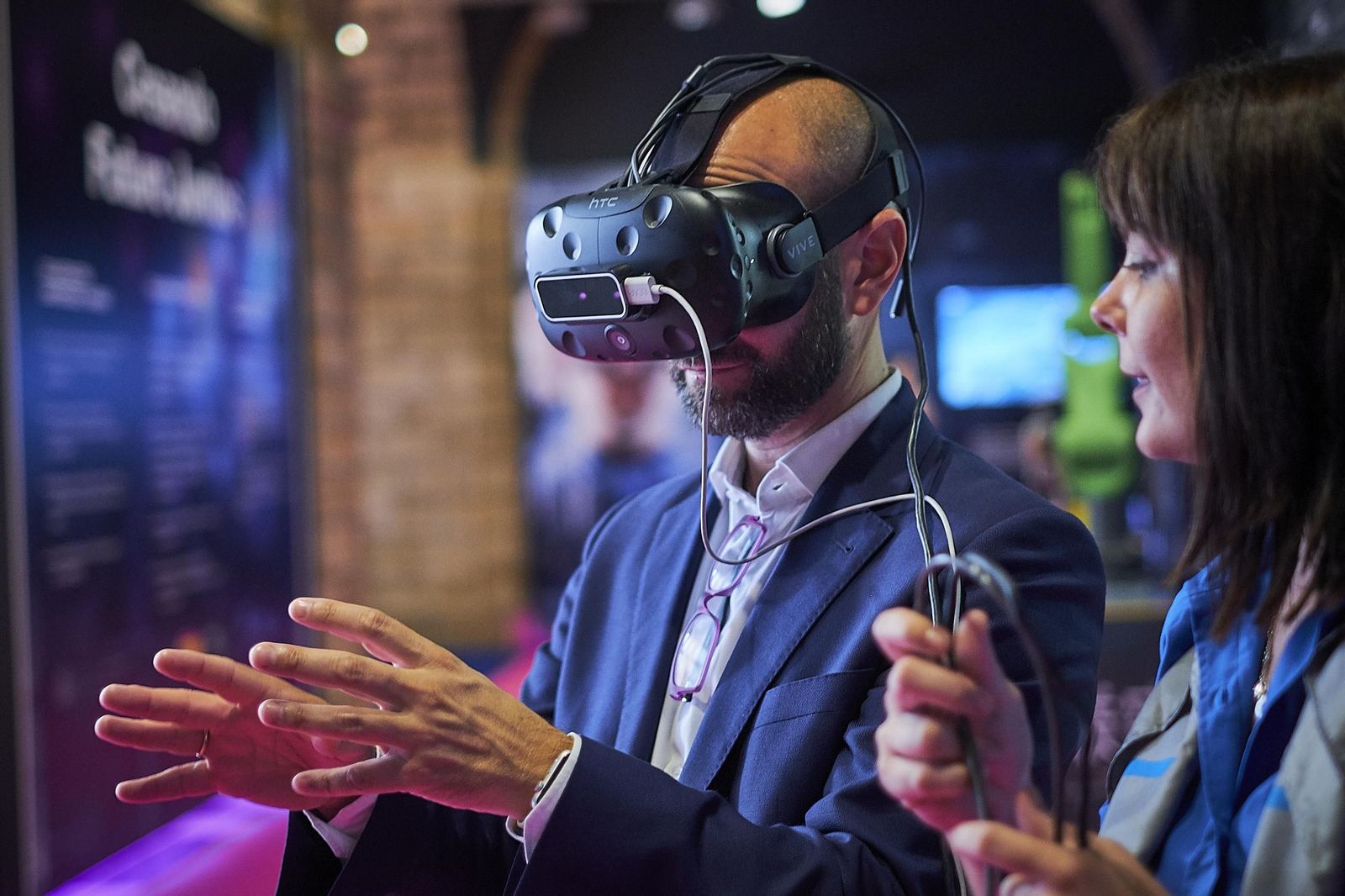 Exposición 90 Años de Airbus.