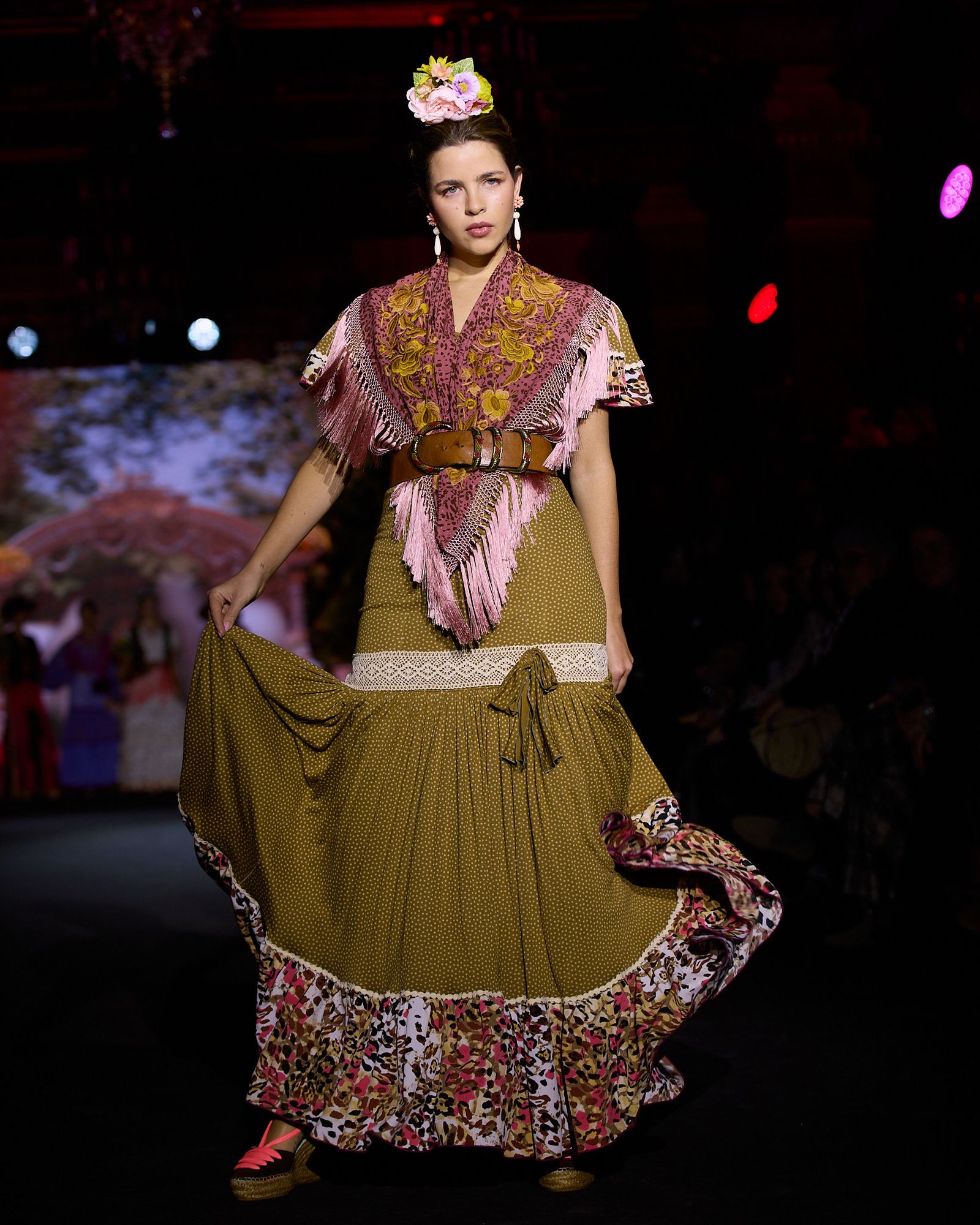 El desfile de Hermandad del Rocio de Sevilla en We Love Flamenco 2026, todas las fotos
