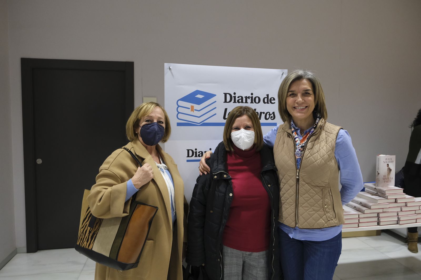 Fotogalería Diario de los Libros, con Julia Navarro. Almería