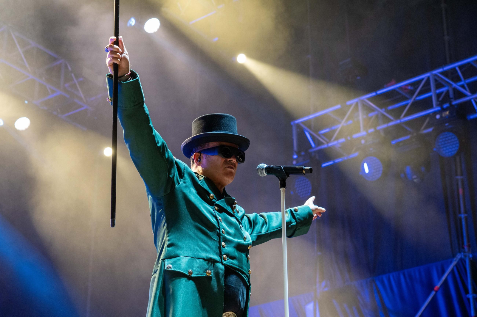 Colombinas 2025: Imágenes del concierto de Seguridad Social en las Fiestas Colombinas