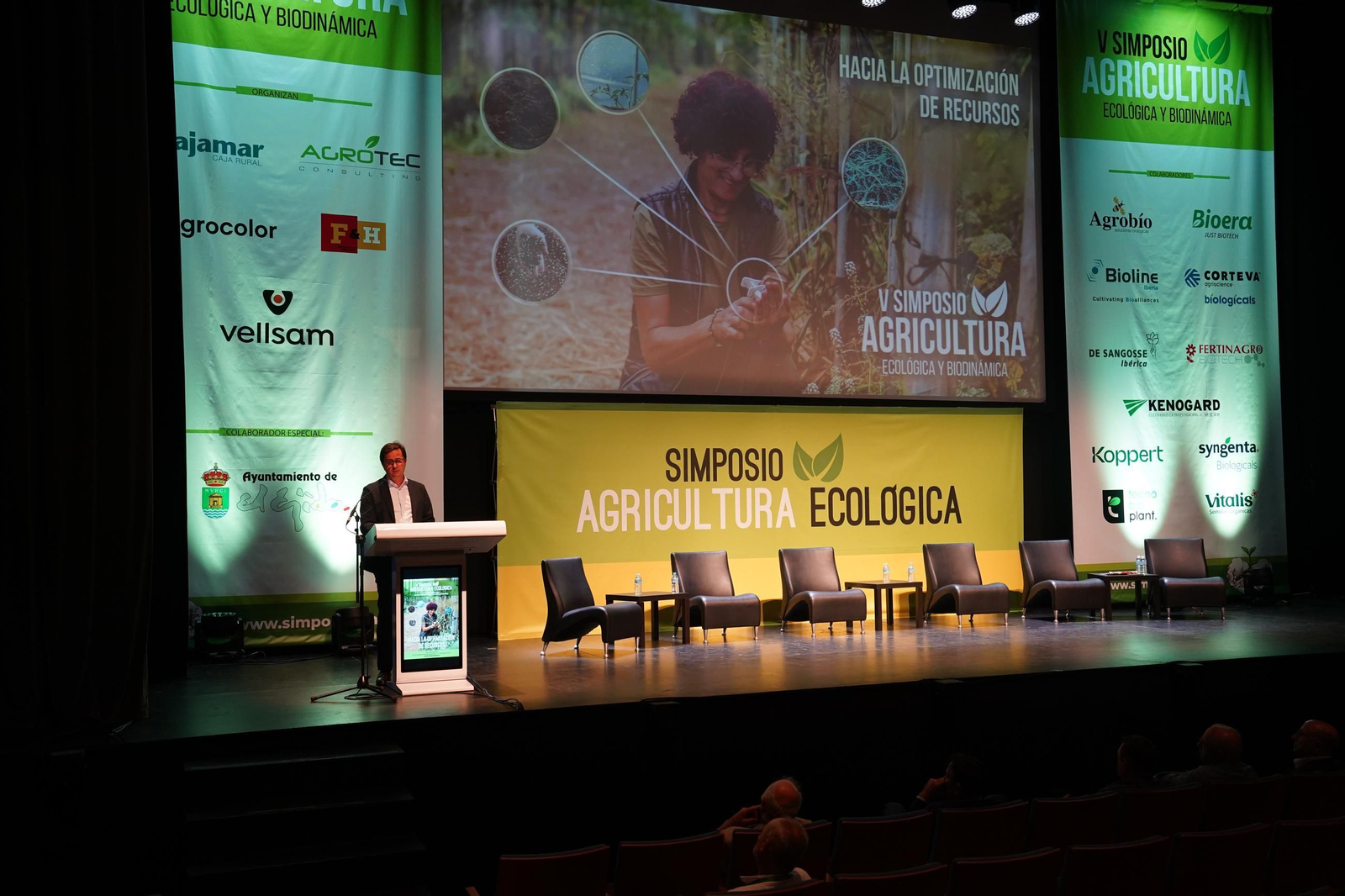 Francisco Góngora, alcalde de El Ejido, en el acto de clausura del Simposio sobre Agricultura Ecológica.